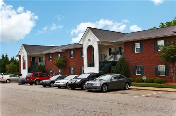 Hampton Village of Youngsville in Youngsville, NC - Building Photo