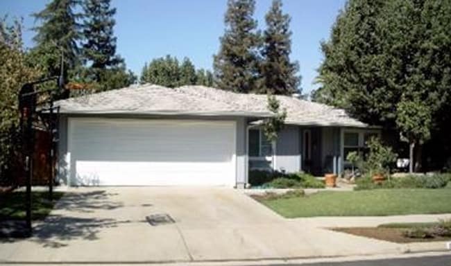 property at 8115 N Angus St