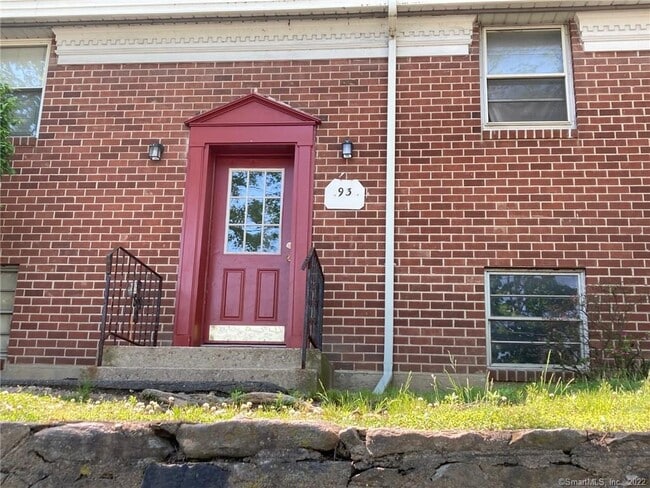 93 Fairview Dr in Danbury, CT - Building Photo - Building Photo