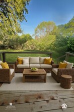 18115 Riverside Dr in Sonoma, CA - Building Photo - Building Photo