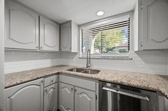 3905 Village Dr in Rockwall, TX - Building Photo - Building Photo