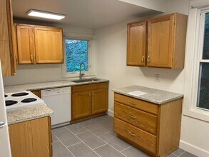 119 Thurston Ave in Ithaca, NY - Building Photo - Building Photo