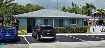 4421 Poinciana St-Unit -4 in Lauderdale-by-the-Sea, FL - Building Photo - Building Photo
