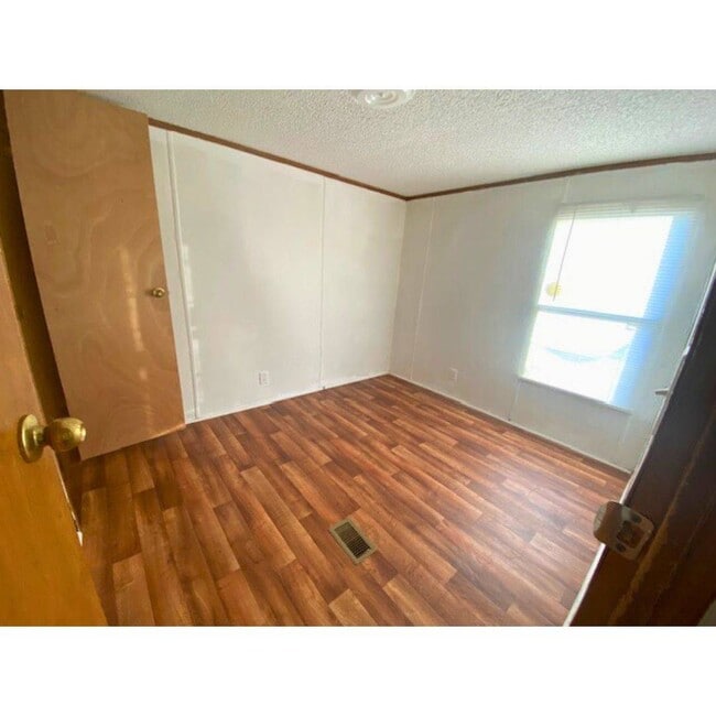 306 Mark Rd in Dillon, SC - Building Photo - Building Photo