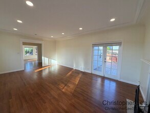 185 Eucalyptus Dr in San Francisco, CA - Building Photo - Building Photo