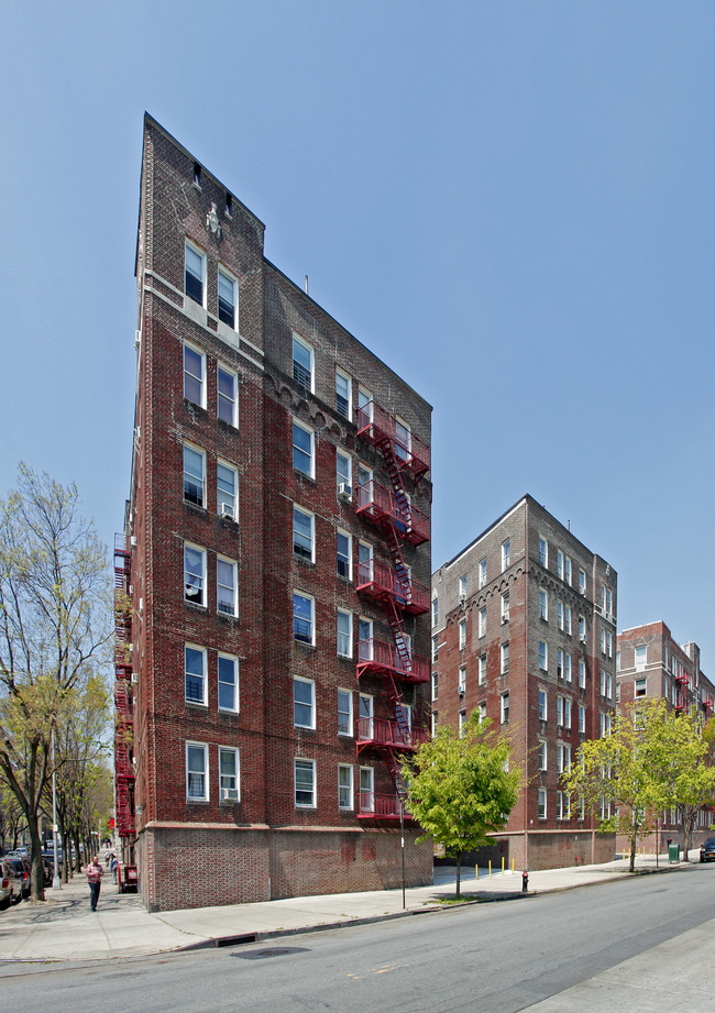 3591 Bainbridge Ave in Bronx, NY - Foto de edificio - Building Photo