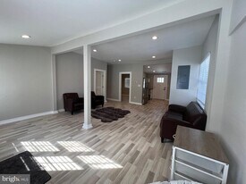 33 Old US Hwy 1 in Stafford, VA - Building Photo