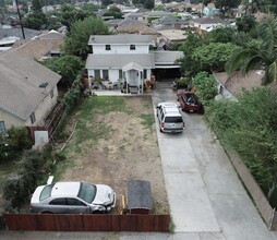 928 E Golden St in Compton, CA - Building Photo - Building Photo