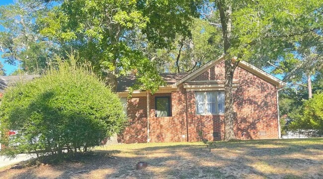 property at 322 NE 45th St