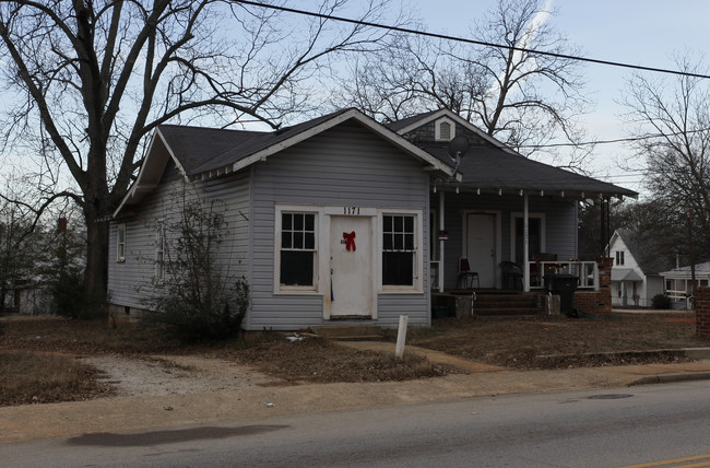 1171 Pendleton St in Greenville, SC - Building Photo - Building Photo