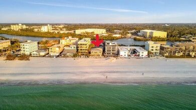 72 Gulf Blvd in Indian Rocks Beach, FL - Building Photo - Building Photo