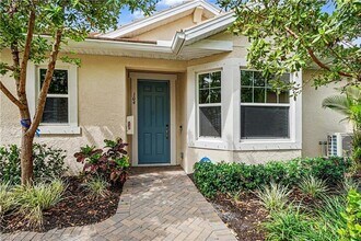 4558 Arboretum Cir in Naples, FL - Building Photo - Building Photo