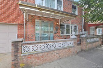 89-57 Gold Rd in Queens, NY - Building Photo - Building Photo
