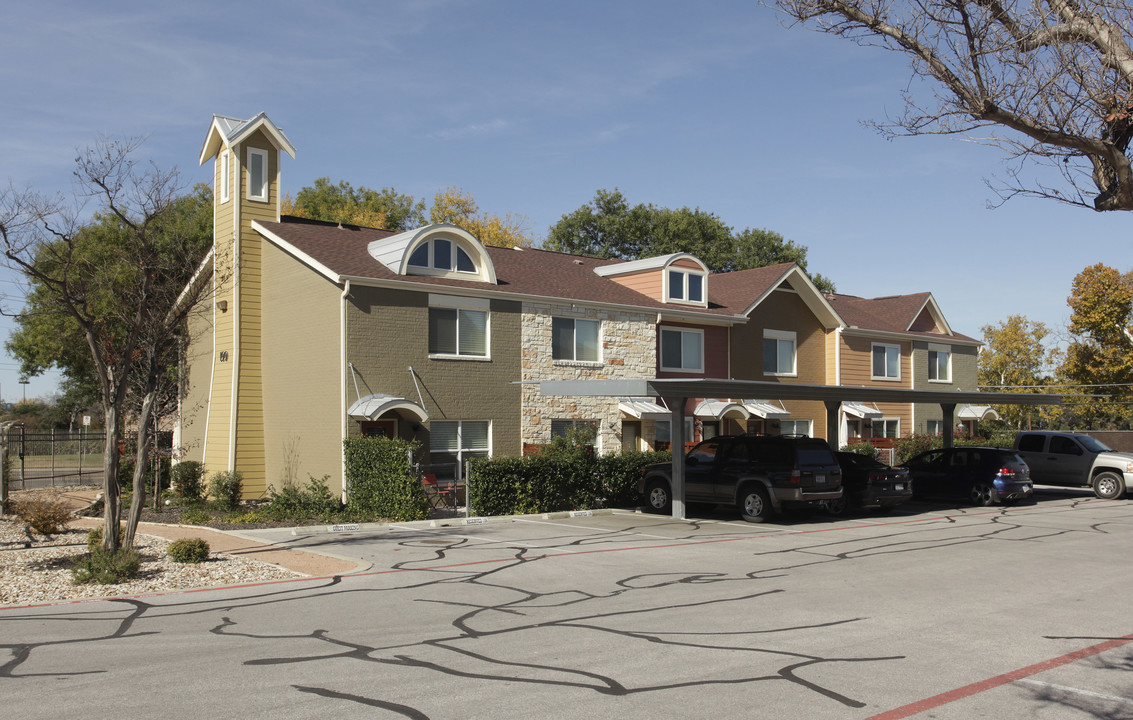 Riverside Grove in Austin, TX - Building Photo