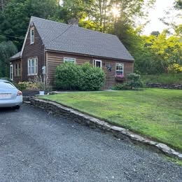 4 Elliott St