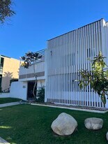 8056 Redlands St, Unit 1 in Playa Del Rey, CA - Building Photo