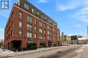 377 Winona Ave in Ottawa, ON - Building Photo