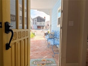 123 28th St in Newport Beach, CA - Building Photo - Building Photo