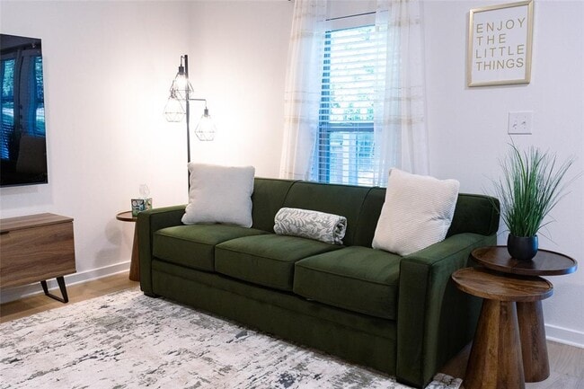 2505 Thornton Rd in Austin, TX - Building Photo - Building Photo