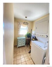 35 Indiana Ave in Long Beach, NY - Building Photo - Building Photo