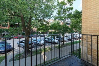 5461 S Everett Ave in Chicago, IL - Building Photo - Building Photo