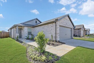 14120 Nullah St, Unit Lph 10 in Pilot Point, TX - Foto de edificio - Building Photo