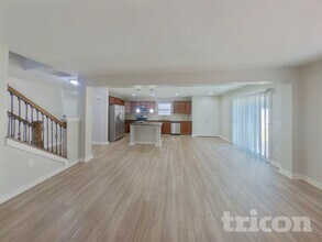 4916 Gibbons Link Rd in Charlotte, NC - Building Photo - Building Photo