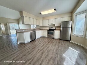 6030 Canton Dr in Saginaw, MI - Building Photo - Building Photo