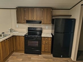 112 Southlake Dr. in Mabank, TX - Building Photo - Building Photo