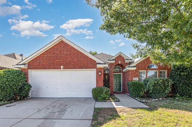 3674 Crowberry Way in Euless, TX - Building Photo - Building Photo