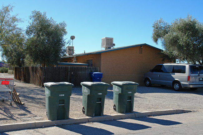 5802 E 28th St in Tucson, AZ - Building Photo - Building Photo