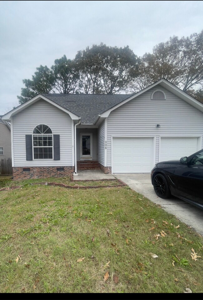 205 N Trace Ln Rentals in Columbia, SC