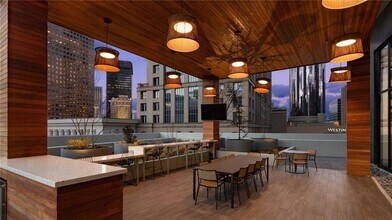 161 Peachtree Center Ave NE in Atlanta, GA - Building Photo - Building Photo