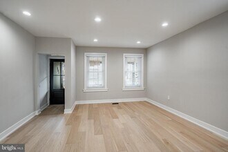 303 W Washington St in West Chester, PA - Building Photo - Building Photo