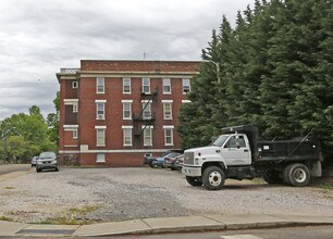 Monday Apartments in Knoxville, TN - Building Photo - Building Photo