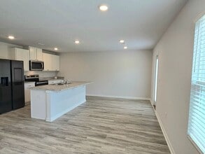 6012 Unbridled Lp in Pensacola, FL - Building Photo - Building Photo