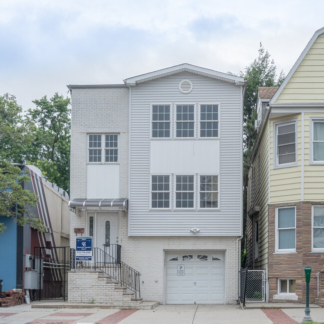 191 Kearny Ave, Unit unit1