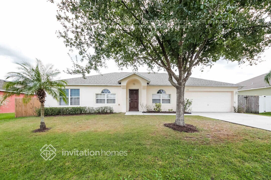 1130 St Tropez Ct in Kissimmee, FL - Building Photo