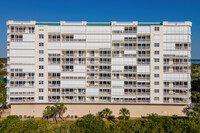 Harbor Pointe in Titusville, FL - Foto de edificio - Building Photo