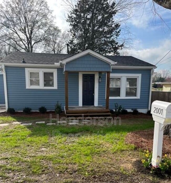 property at 2001 Plaza Ave