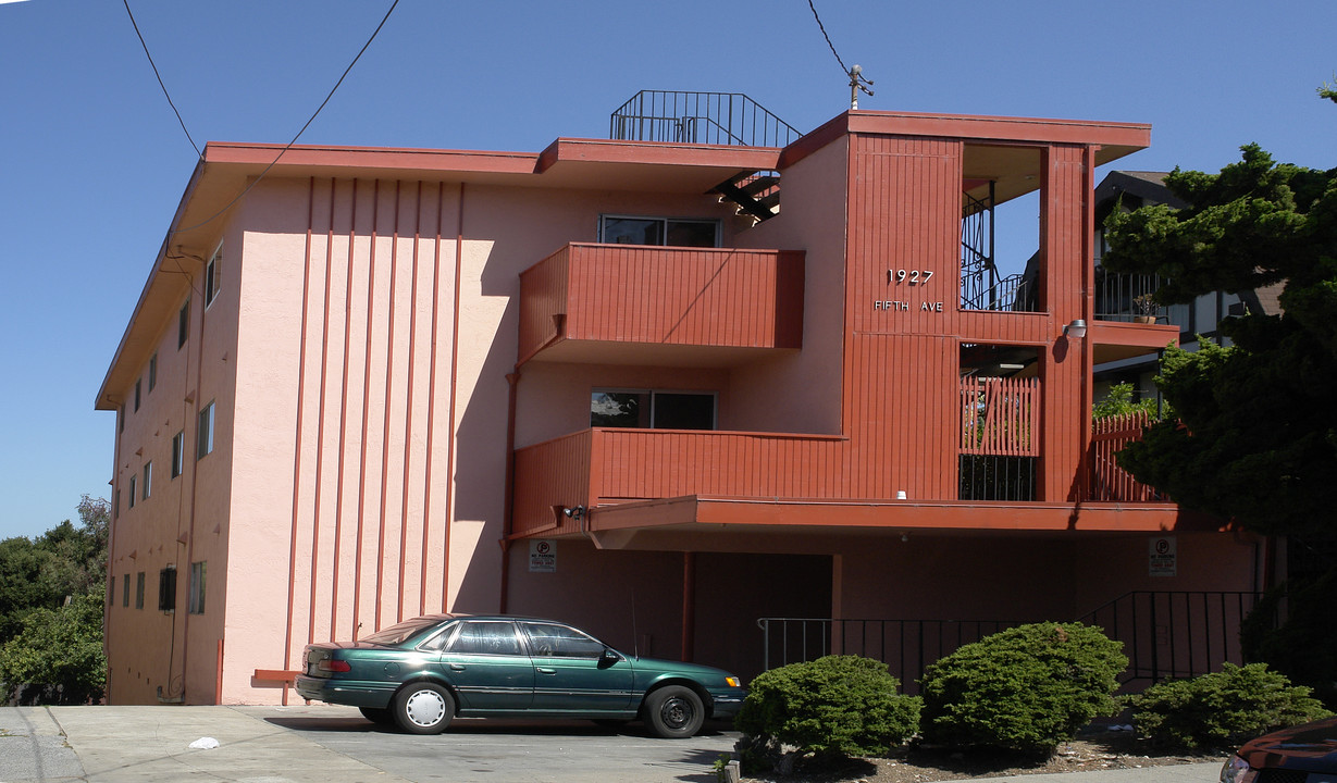 1937 5th Ave in Oakland, CA - Building Photo