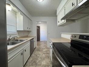 9321 W 16th St N, Unit 9321 in Wichita, KS - Building Photo - Building Photo