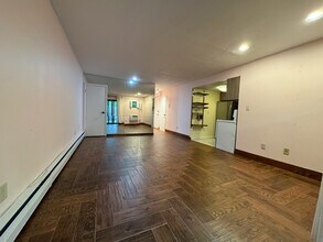 53 A St Paul St in Brookline, MA - Building Photo - Building Photo