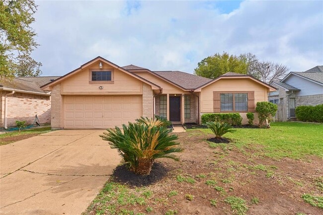 property at 15418 Wildwood Lake Dr