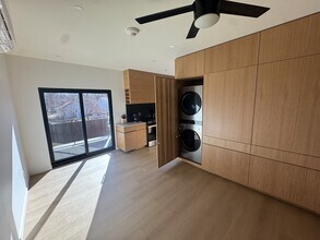 815 Moro St in Manhattan, KS - Building Photo - Building Photo