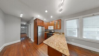 735 Parker St in Boston, MA - Building Photo