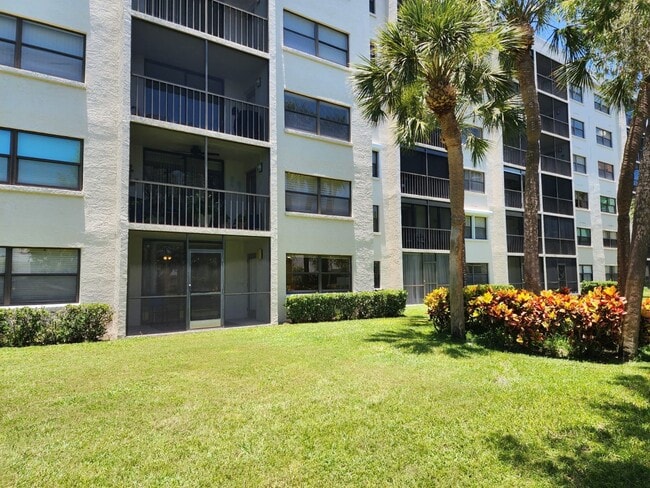property at 1320 Pasadena Ave S