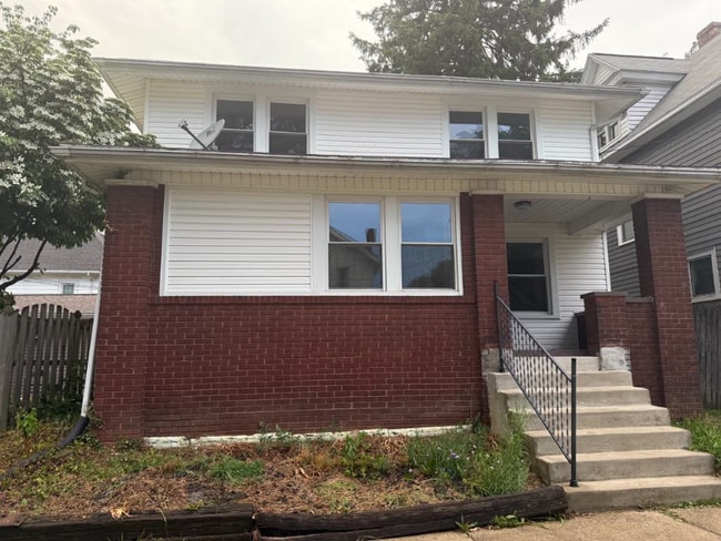 property at 630 Perry Ave SW