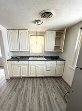 1524 N Summit Ave in Decatur, IL - Building Photo - Building Photo