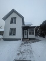 604 Adams St NE in Minneapolis, MN - Building Photo